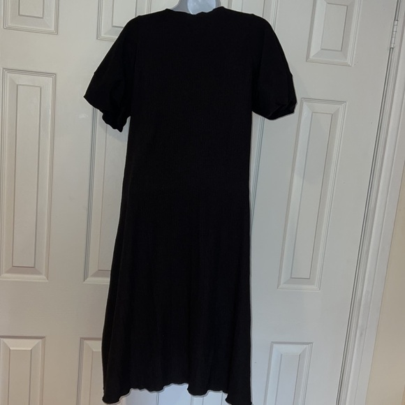 Uniqlo black V-neck puff sleeves  midi dress Sz M - Picture 4 of 10